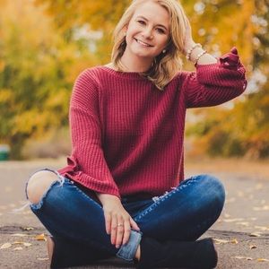 Maroon sweater
